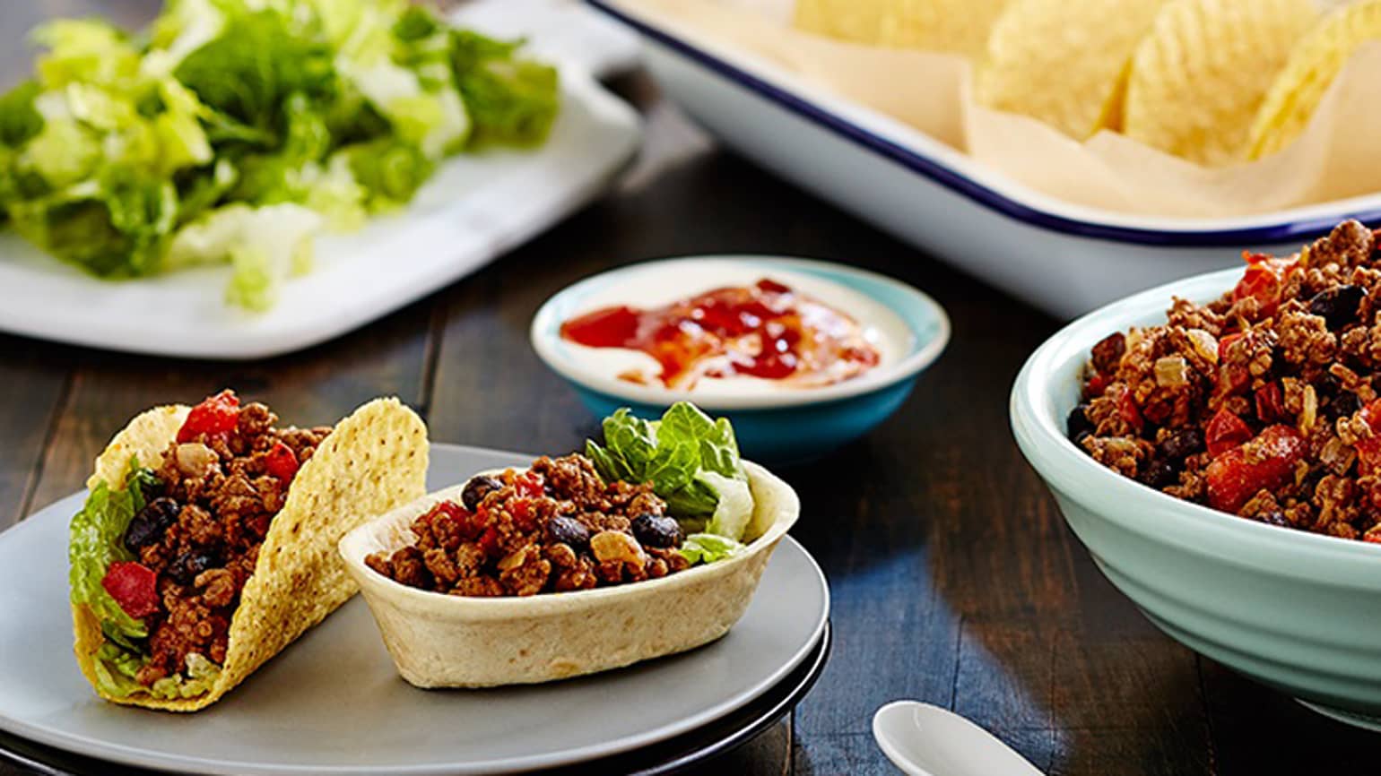 Easy Chili Con Carne Hard and Soft Mini Tacos